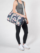 Vooray Roadie Gym Duffel - Rose Navy - 2H-STORE